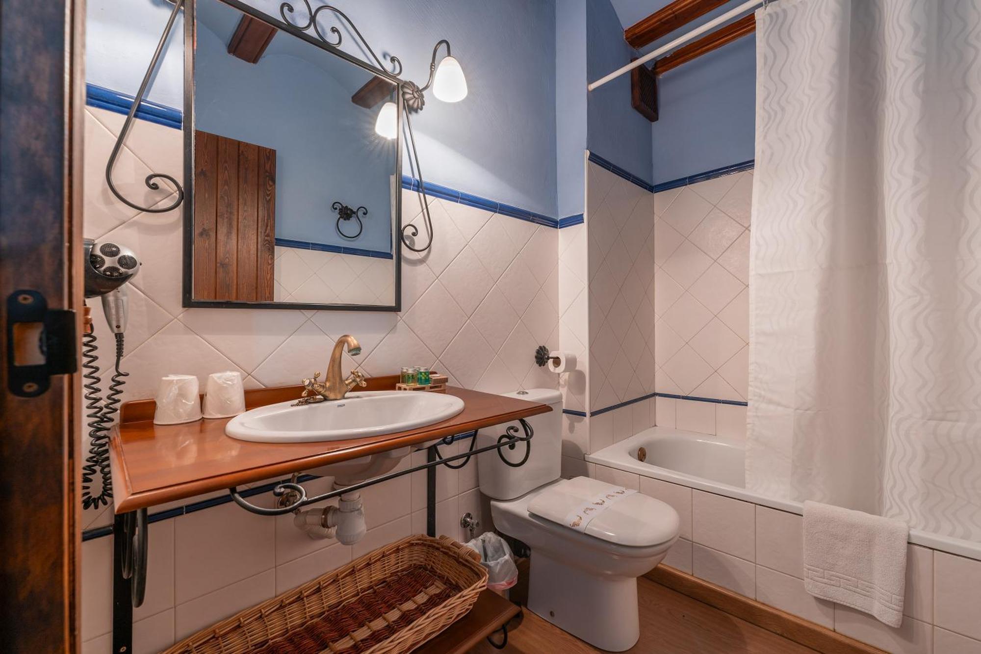 Hotel - Restaurante Prado Del Navazo Albarracín Εξωτερικό φωτογραφία