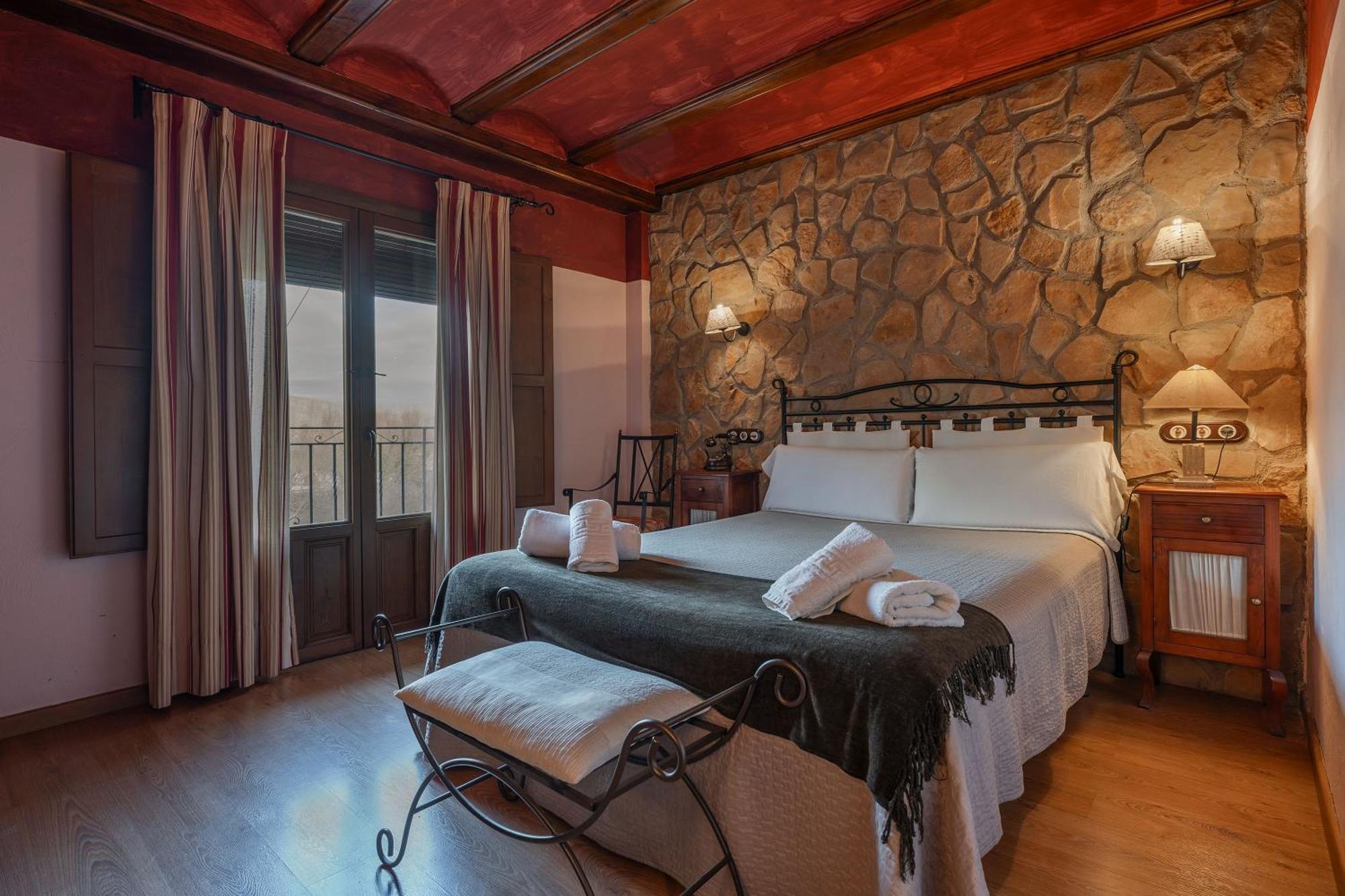 Hotel - Restaurante Prado Del Navazo Albarracín Εξωτερικό φωτογραφία